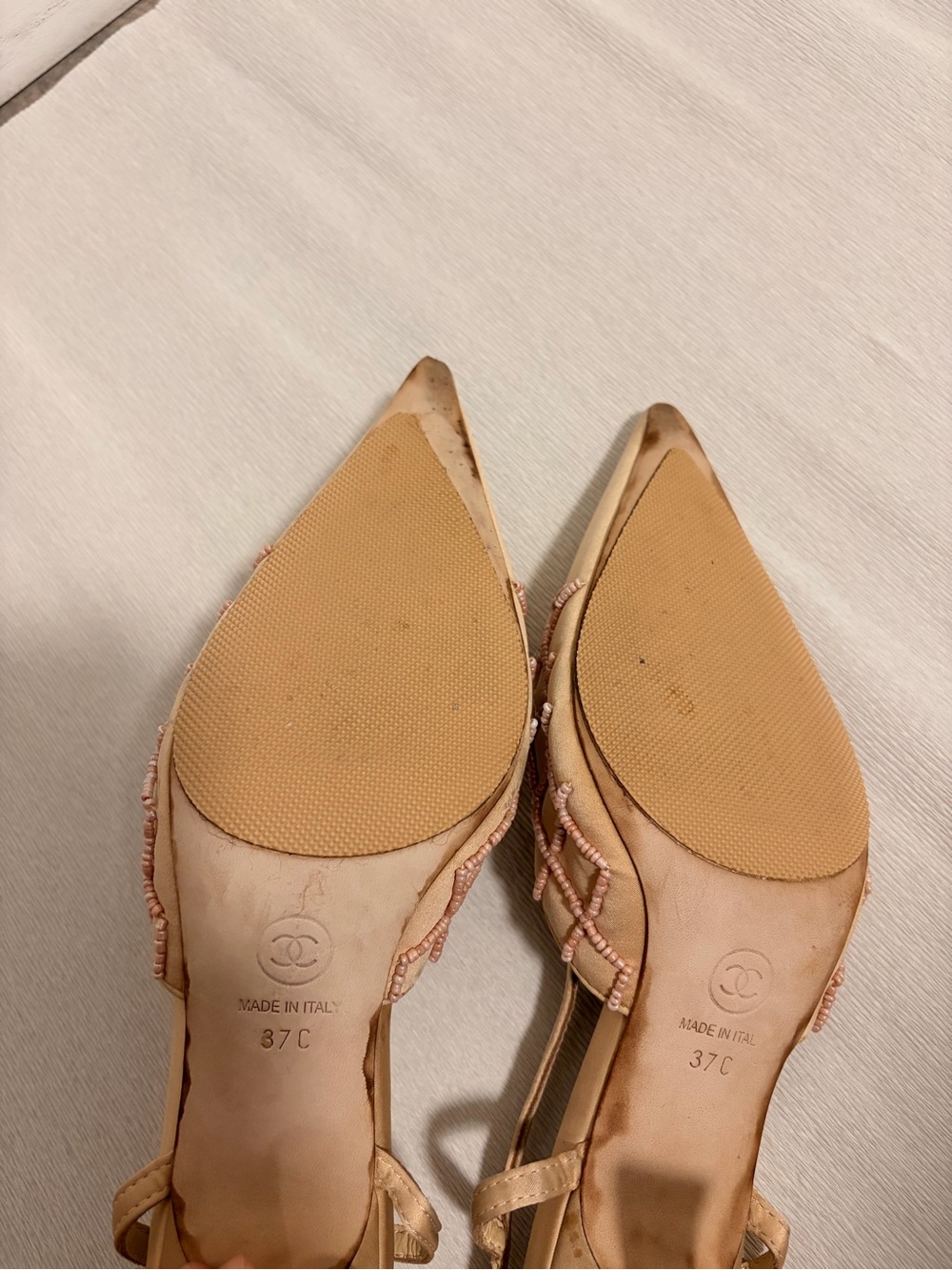 CHANEL Nude Pink Quilted Slingback Satin Pointed-Toe Heels EU-37C, US-6.5-7 - Picture 5 of 7